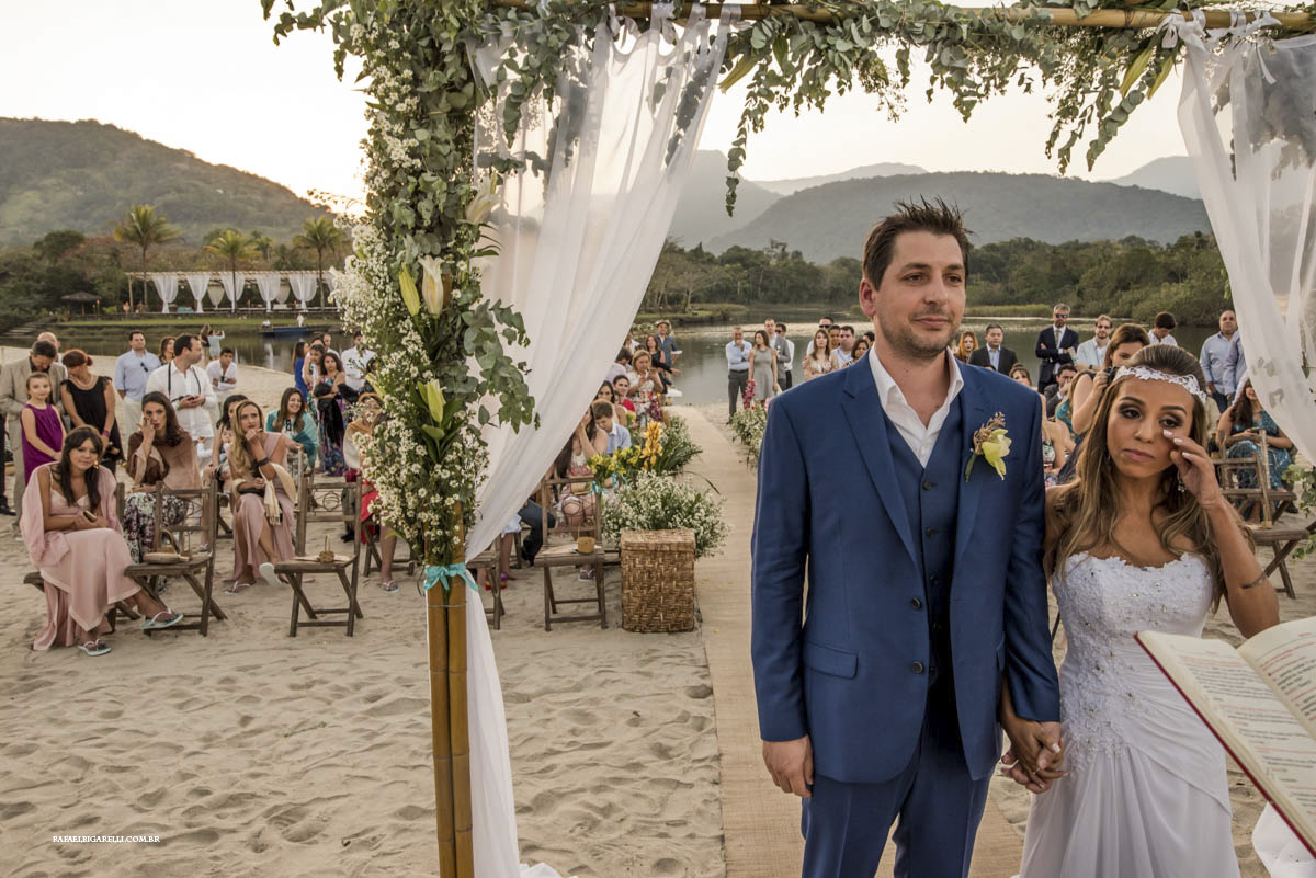 casamento pé na areia