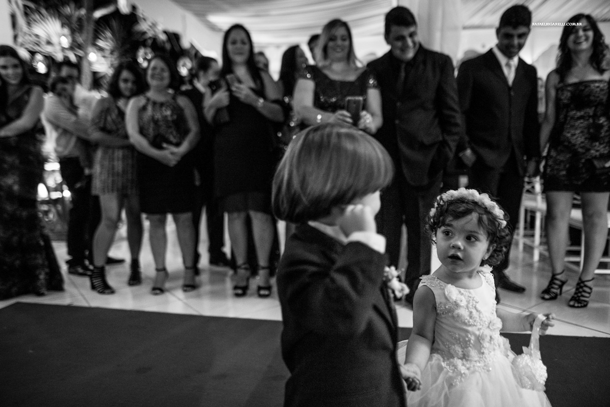 entrada dos pagens no casamento