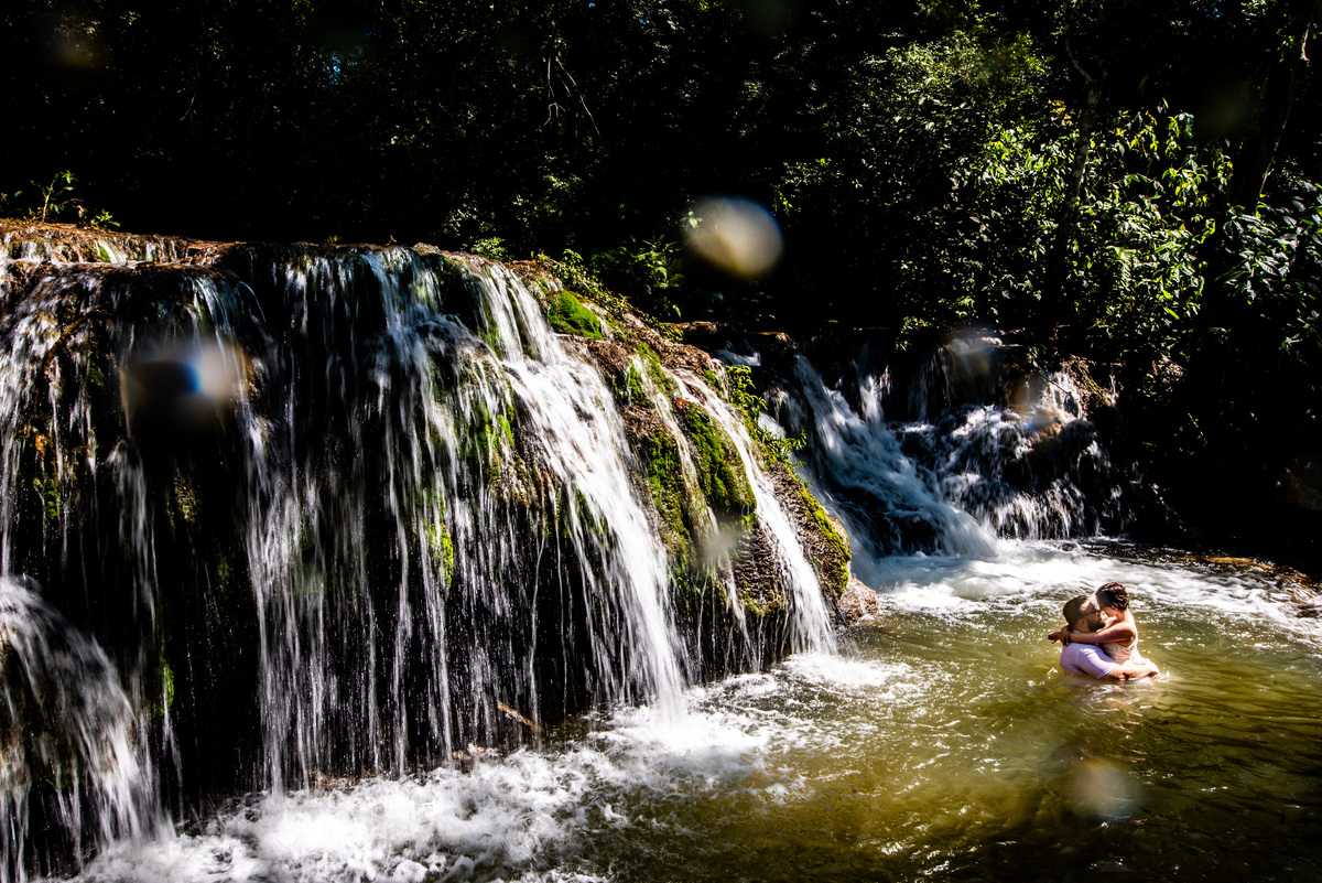 ensaio  de casal em Bonito - MS
