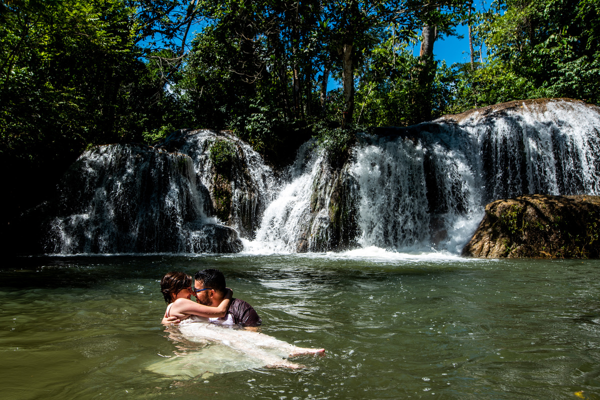 ensaio  de casal em Bonito - MS