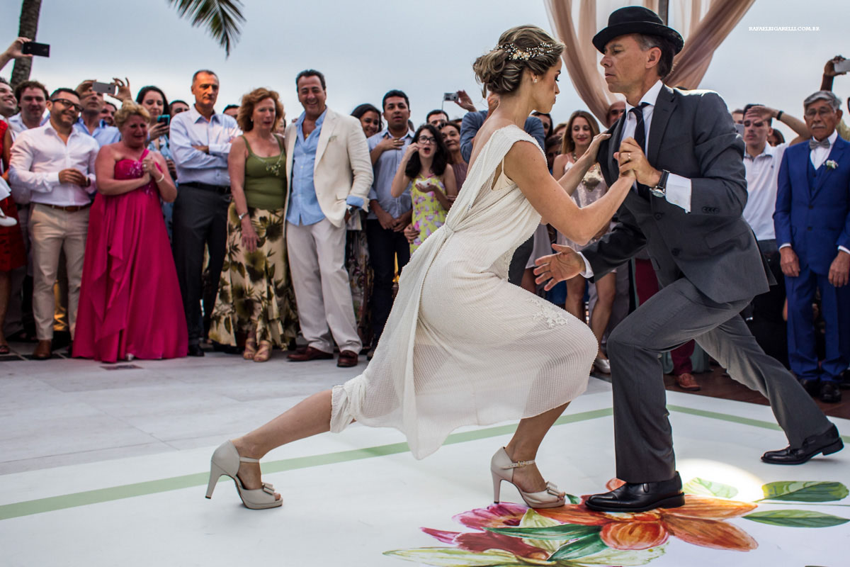 tango em casamento na praia