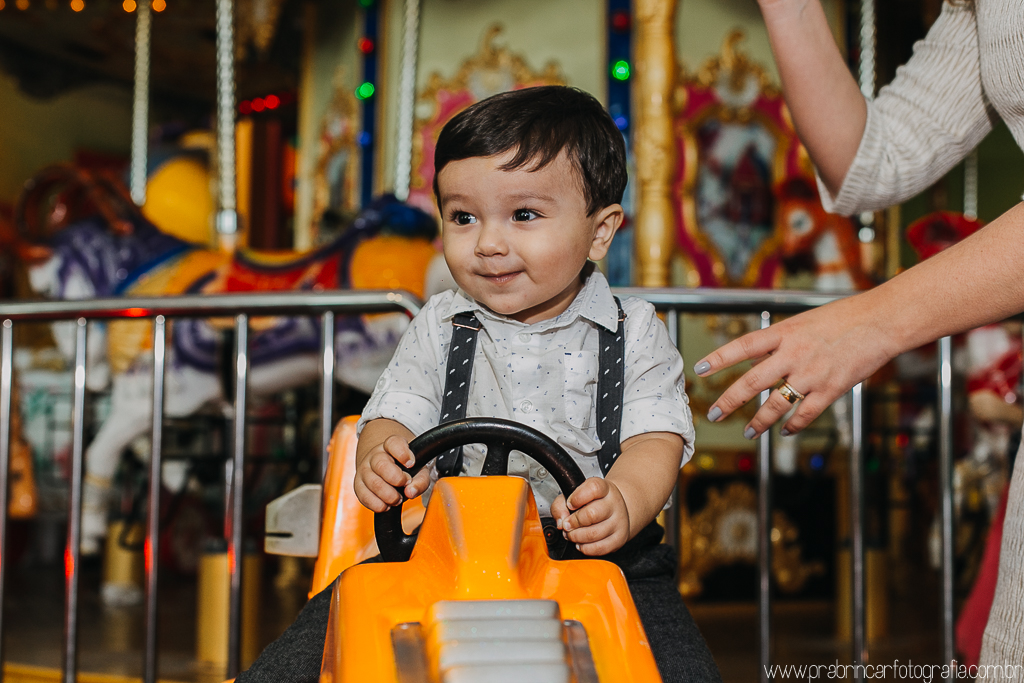 prabrincarfotografia-aniversário-festa-infantil-recife-fotógrafo-fotografia-mundo-bita-decoração-família-foto-1-ano-primeiro-cupcake-bolo-personalizados-Bruno