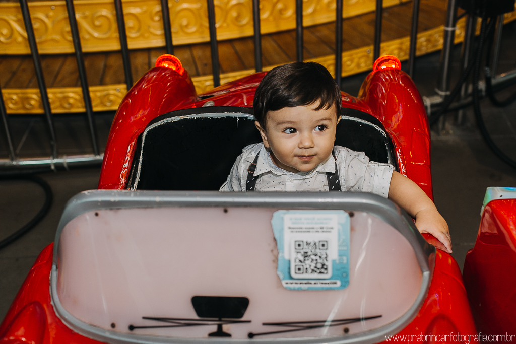 prabrincarfotografia-aniversário-festa-infantil-recife-fotógrafo-fotografia-mundo-bita-decoração-família-foto-1-ano-primeiro-cupcake-bolo-personalizados-Bruno