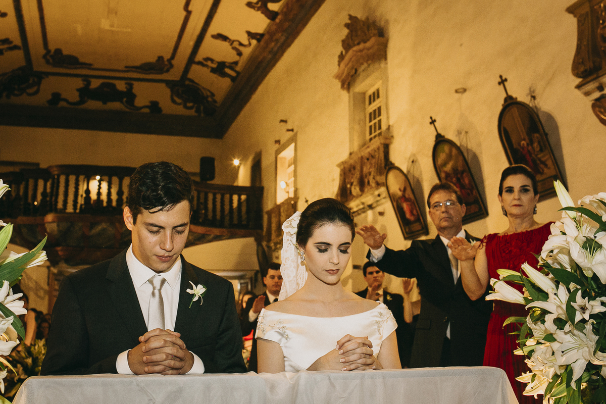 casamento-recife-fotógrafo-fotografia-wedding-brasil-igreja-cerimônia-noivos-bodas-isabela-alexandre