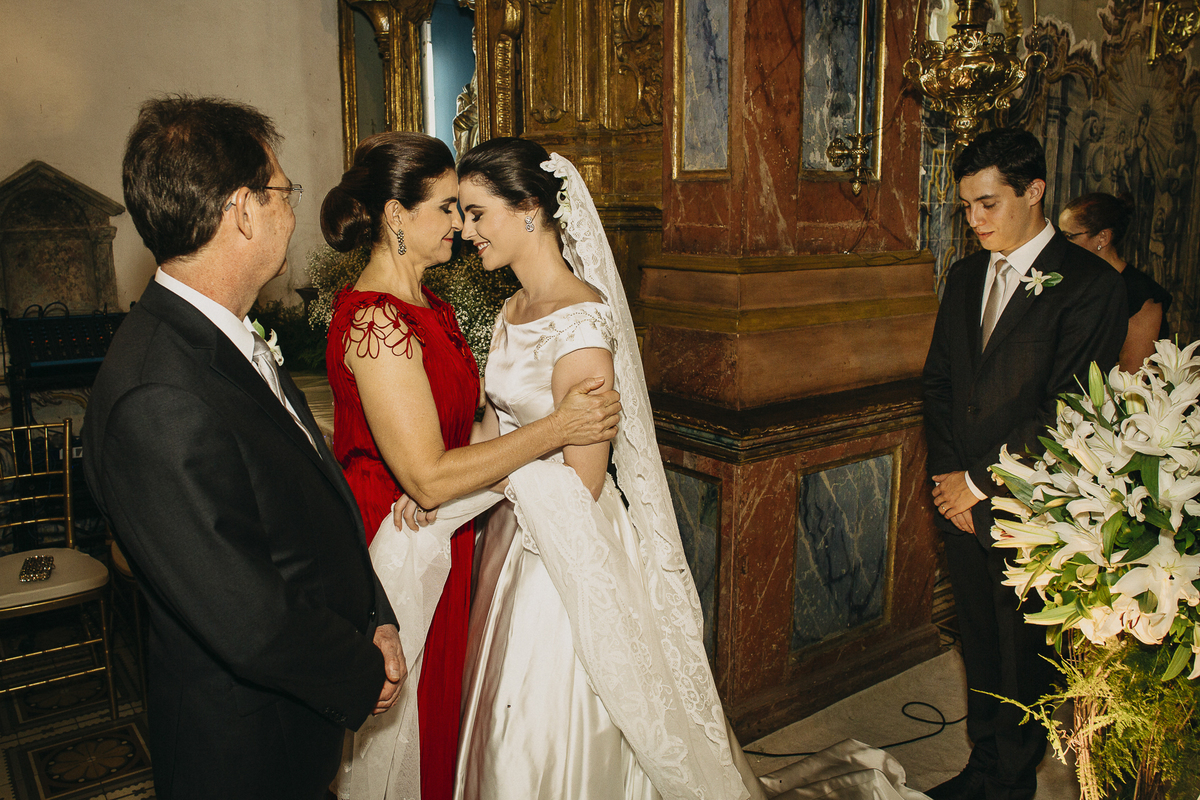 casamento-recife-fotógrafo-fotografia-wedding-brasil-igreja-cerimônia-noivos-bodas-isabela-alexandre