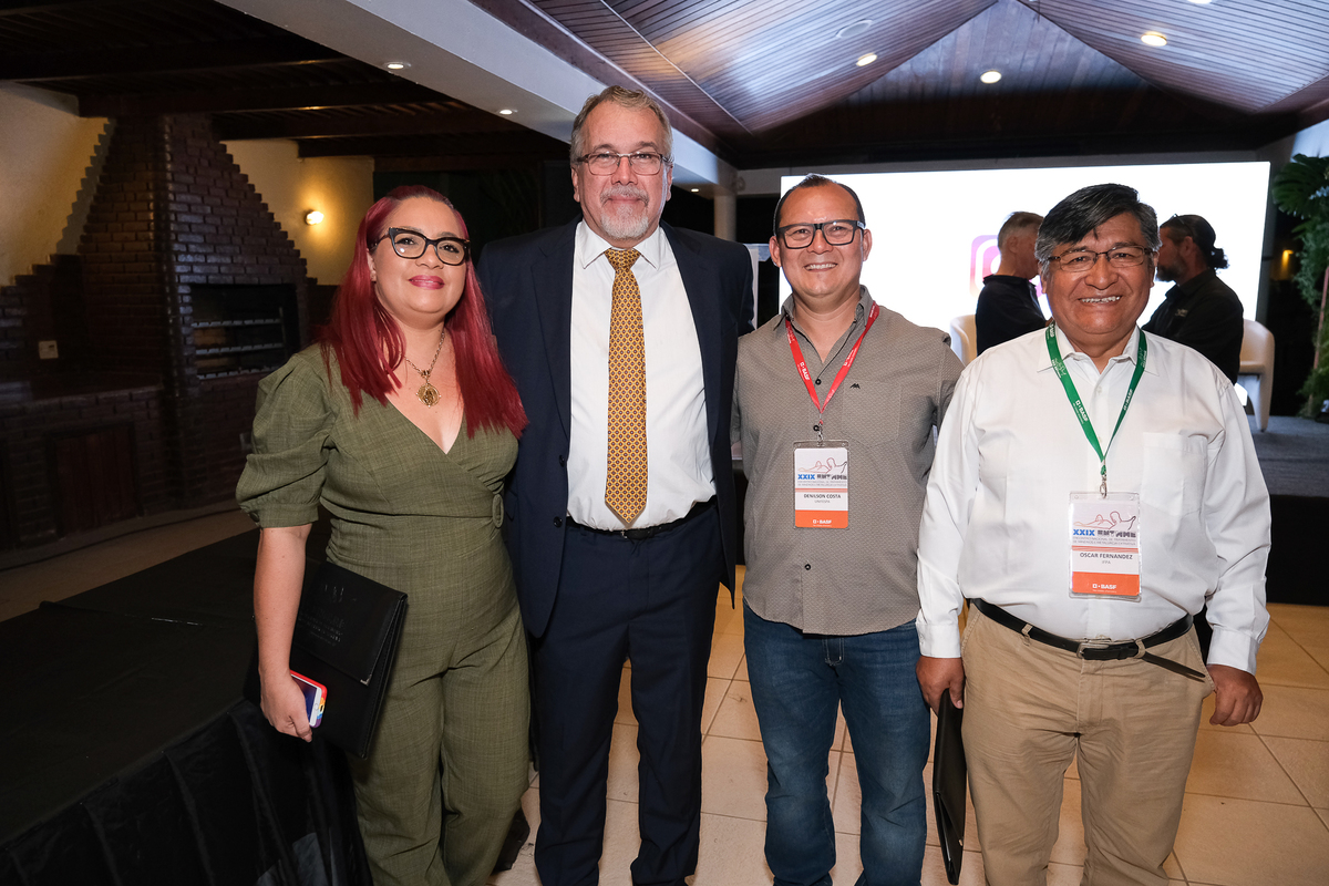 Cobertura fotográfica profissional para empresas em Búzios, Região dos Lagos, Teresópolis e todo o RJ.