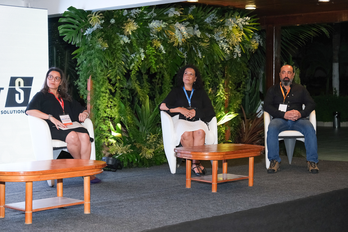 Cobertura fotográfica profissional para empresas em Búzios, Região dos Lagos, Teresópolis e todo o RJ.