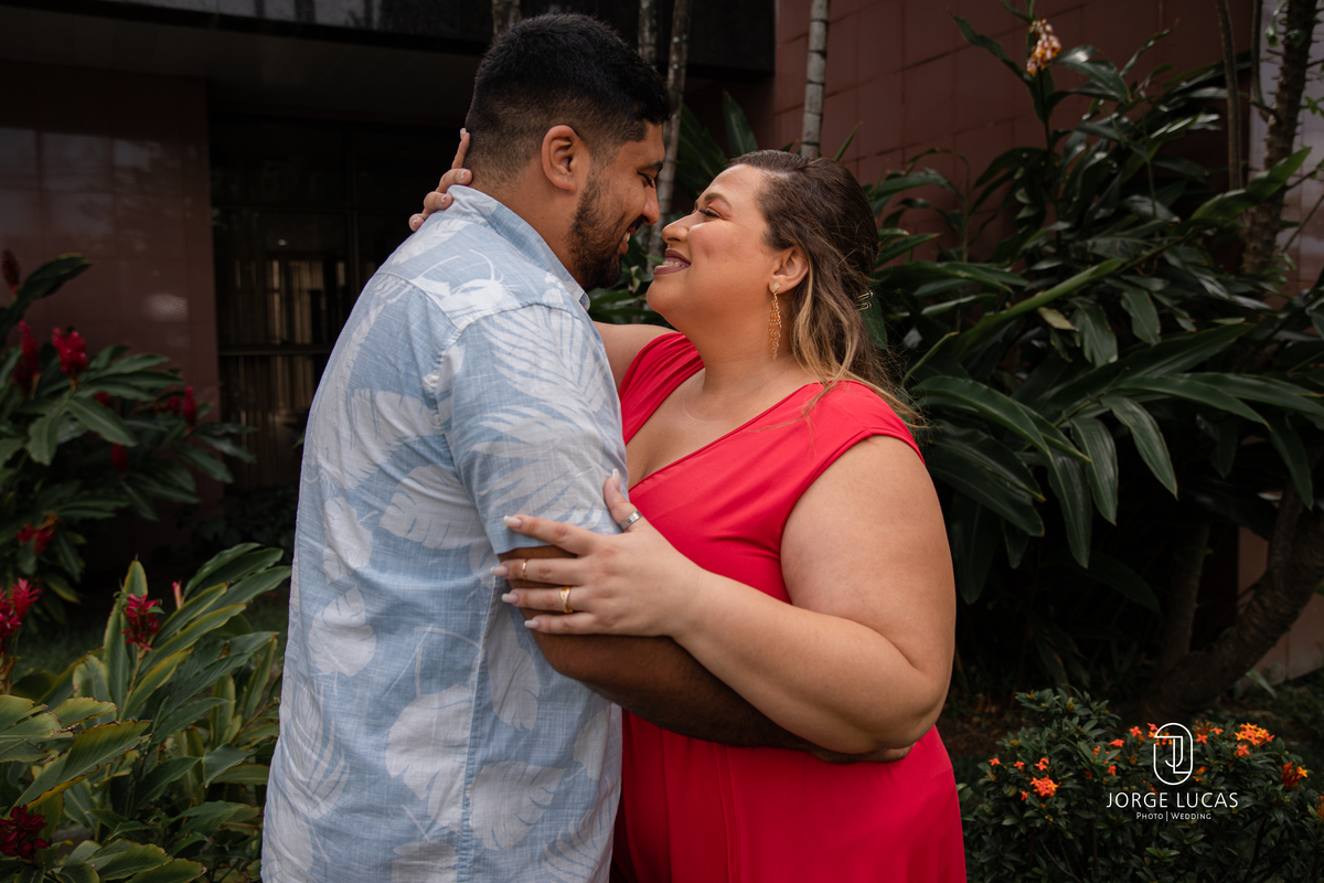 Casal ensaio pré-casamento