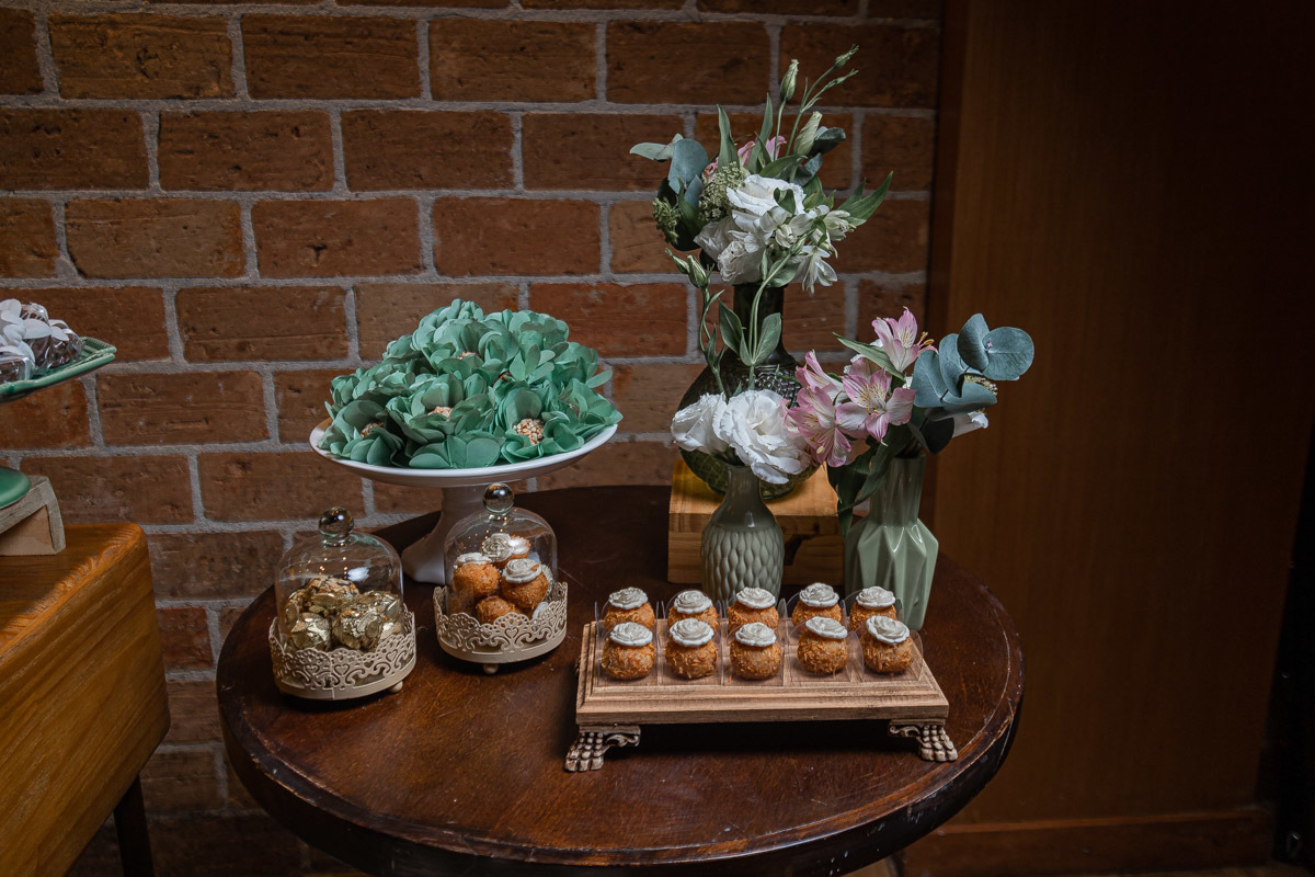 Decoração rústica para noivado