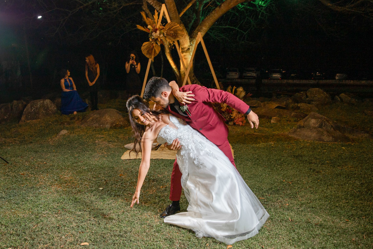 Primeira valsa dos noivos