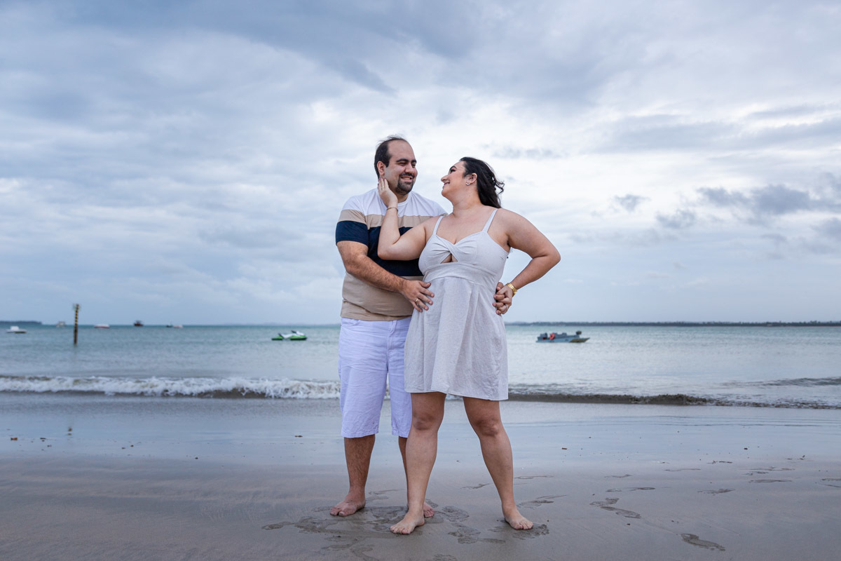 Pose romantica para casal fazer fotos