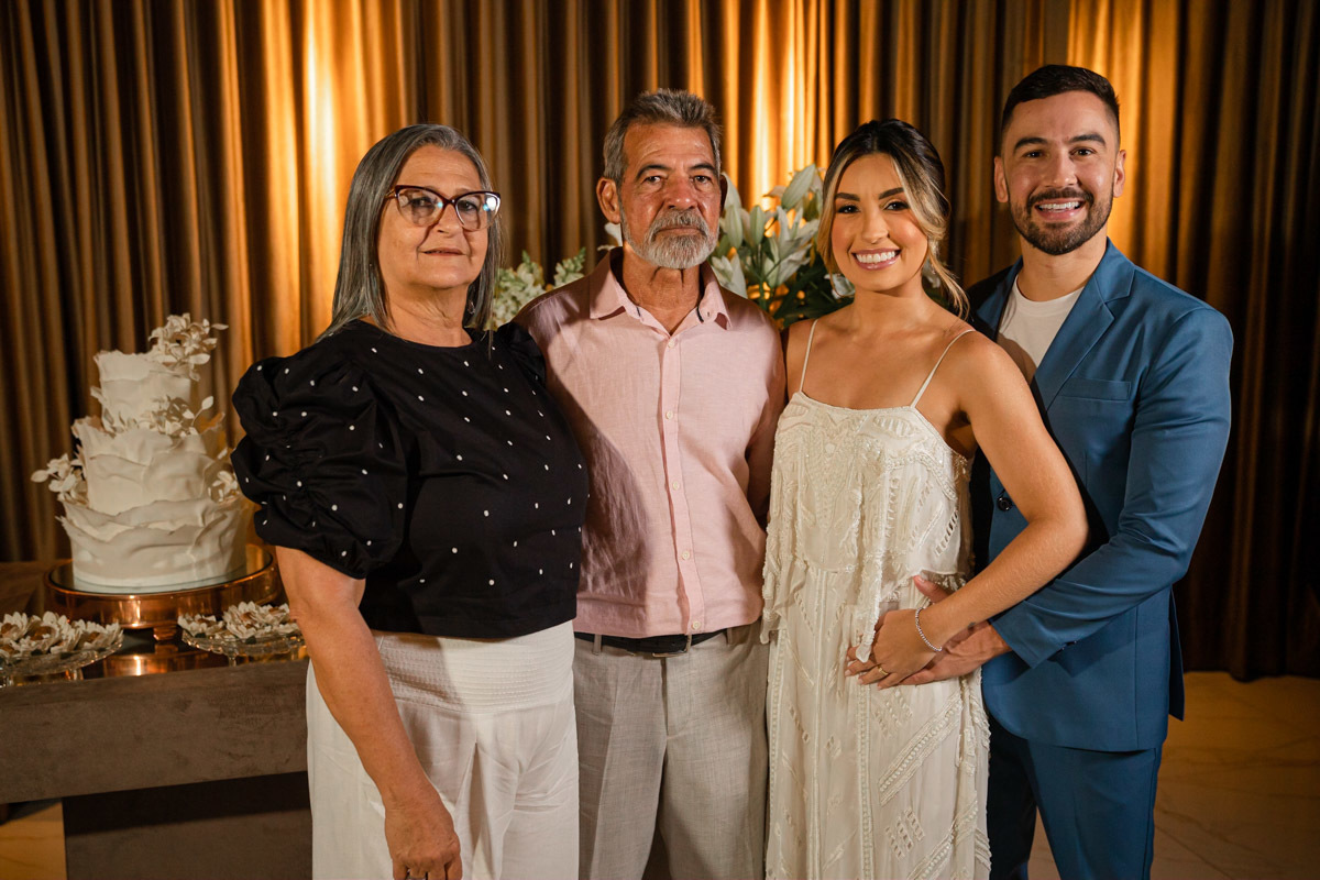 Pais padrinhos tios do noivo