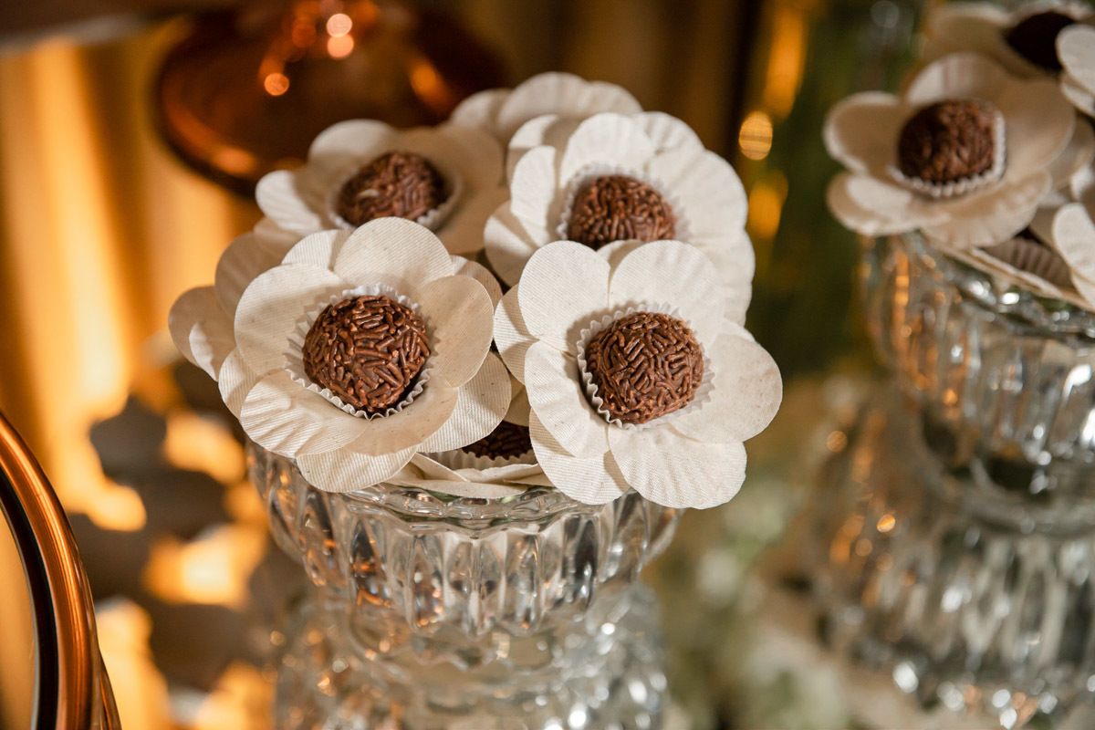 Lucinha cascão doces finos