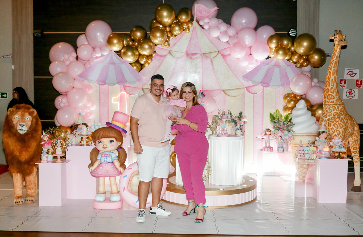 Familia decoração circo rosa