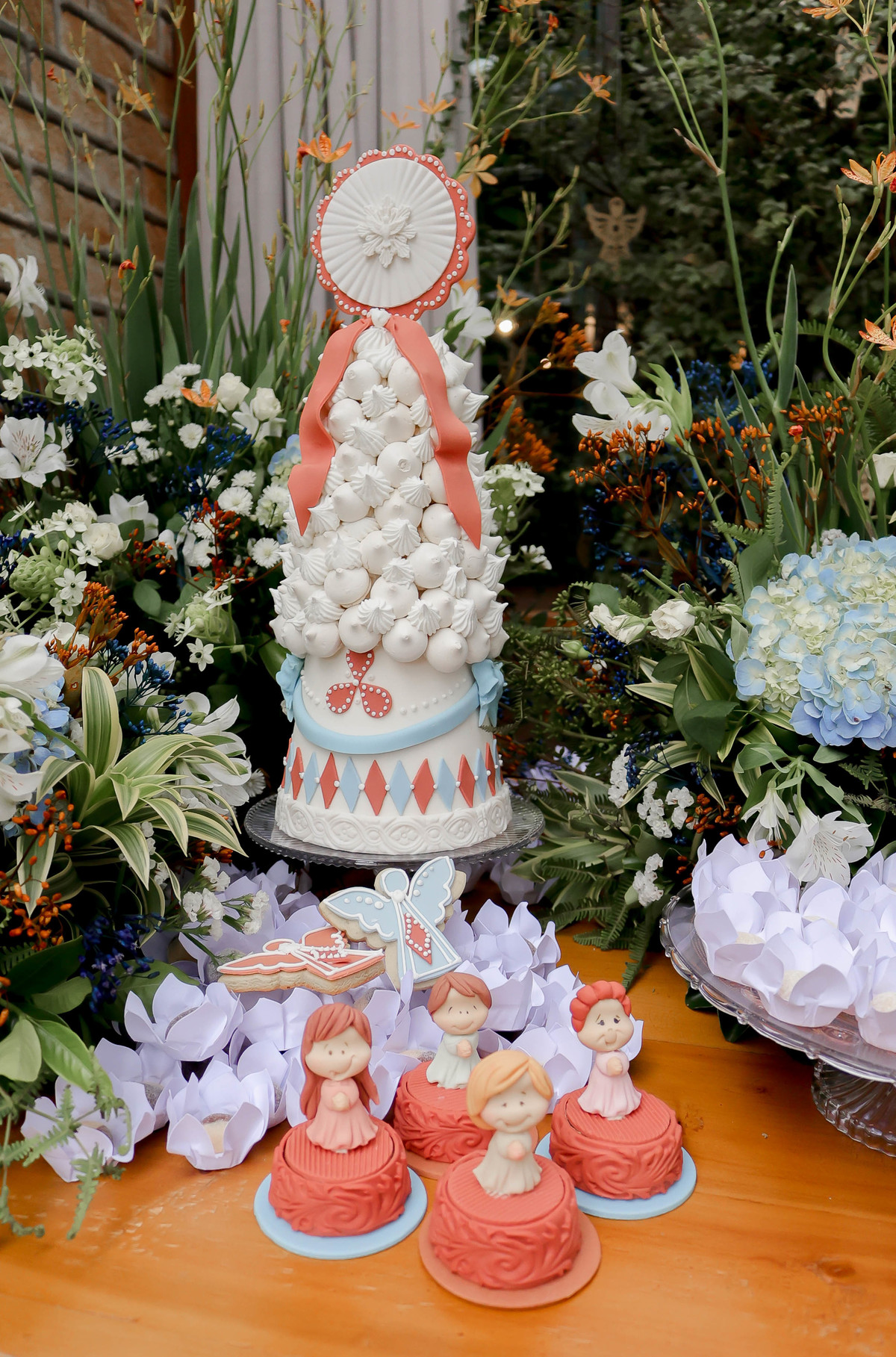 Doces personalizados batizado