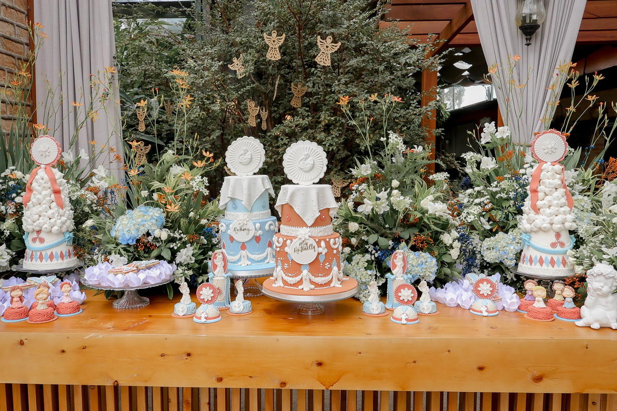 Doces personalizados batizado