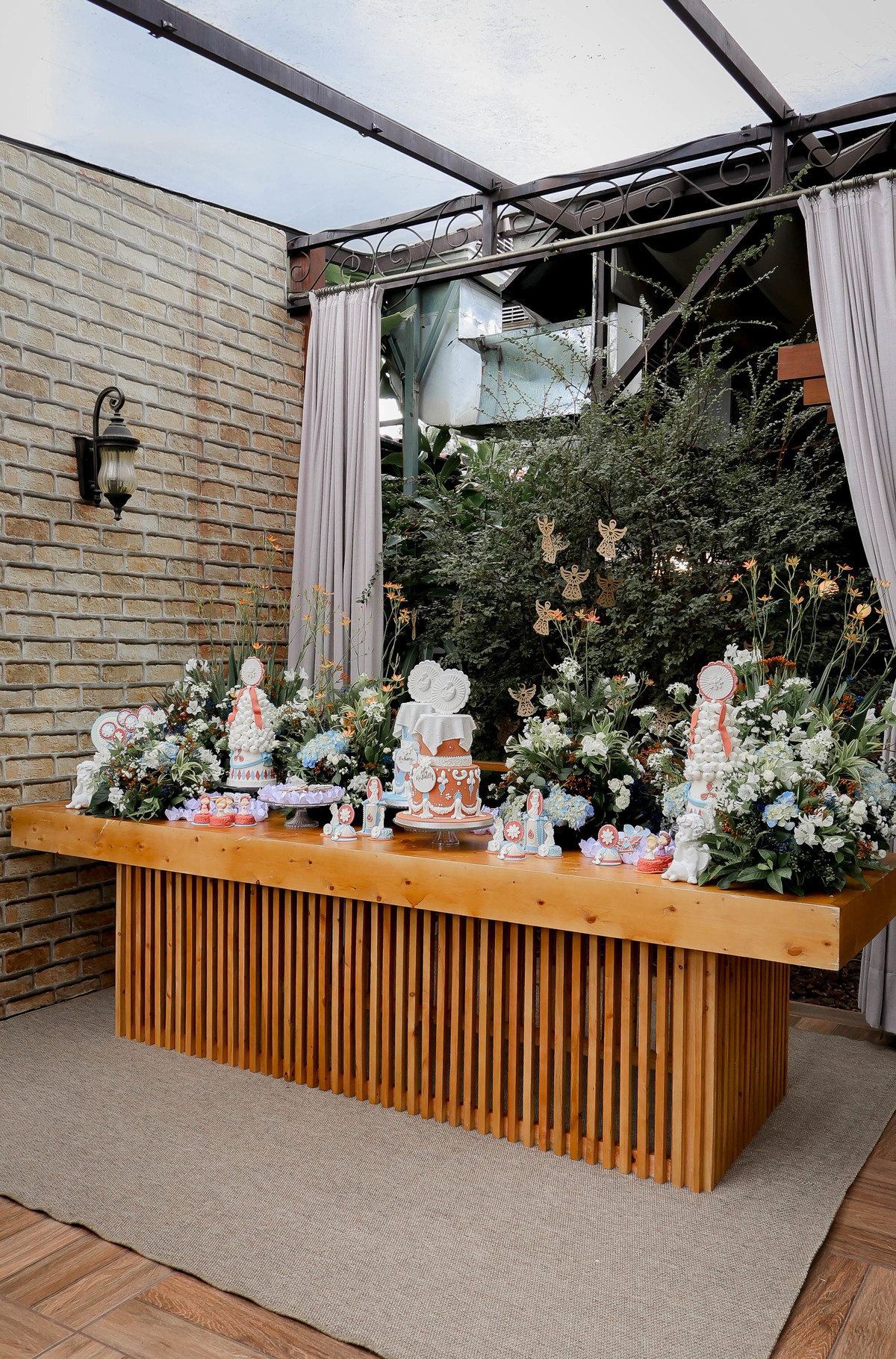 Doces personalizados batizado