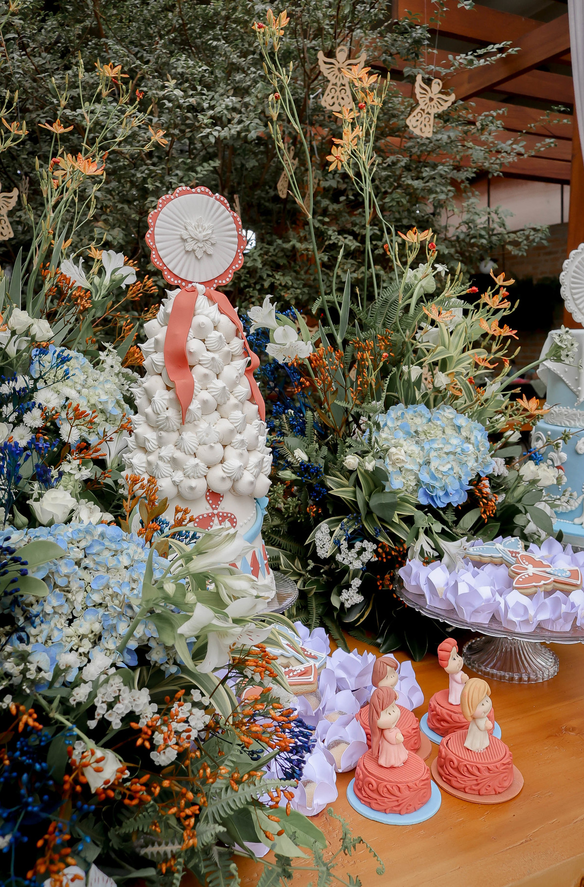 Doces personalizados batizado