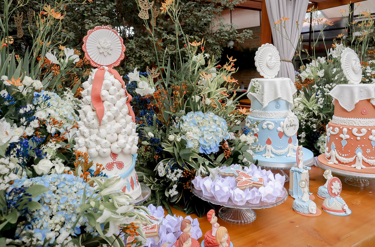 Doces personalizados batizado