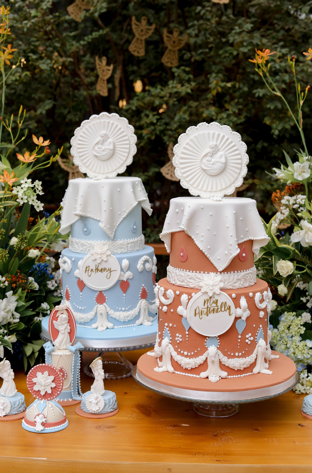 Doces personalizados batizado