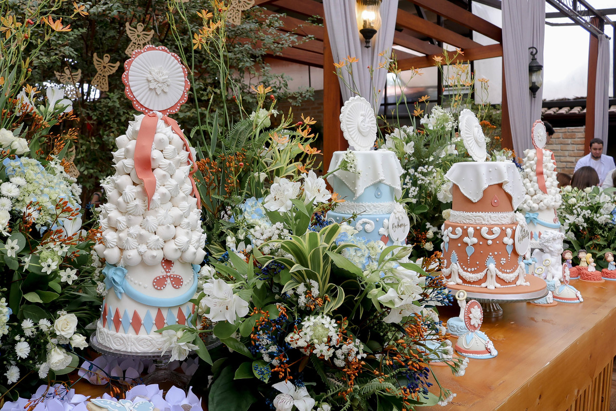 Decoração mesa batismo 