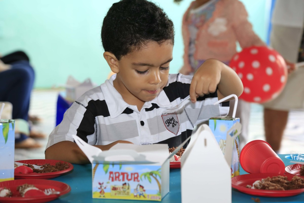 O Bolo do Jake e os Piratas estava uma delícia