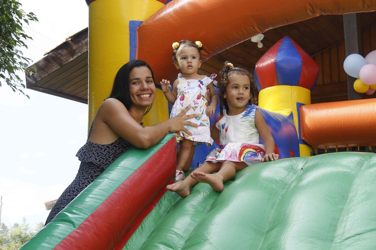 Mamãe sempre do nosso lado.