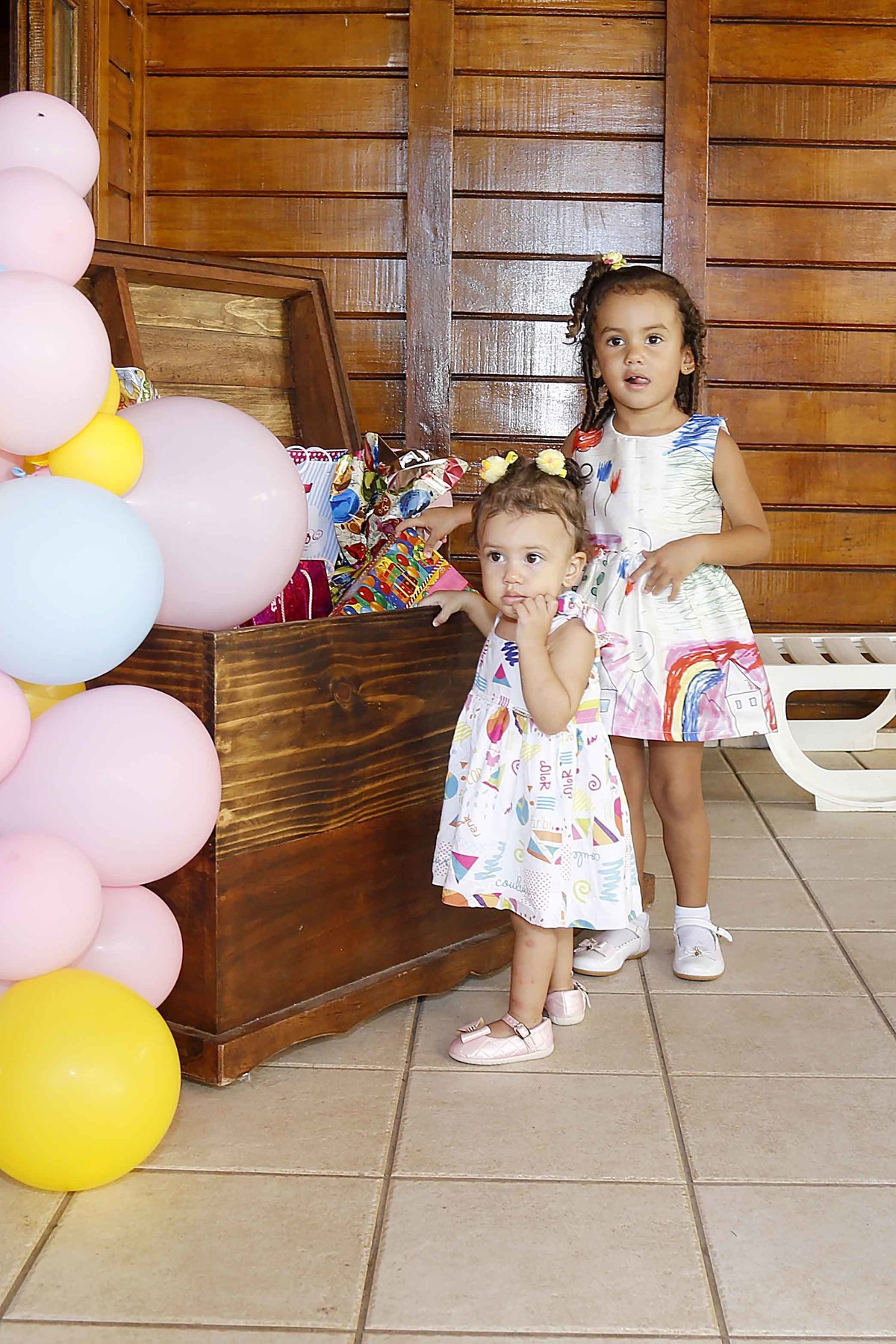 Alguém pode ajudar, achei o tesouro da festa!