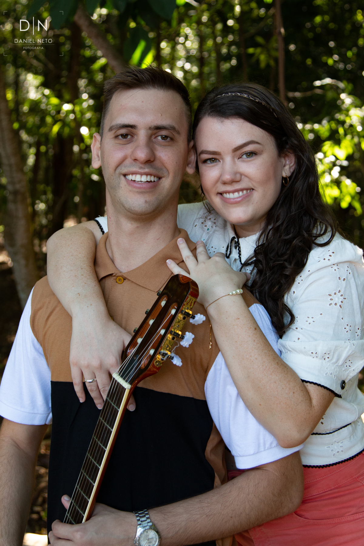 Ensaio de casal da Isabela e do Augusto, feita no Parque Botânico da Vale em Vitória (ES)