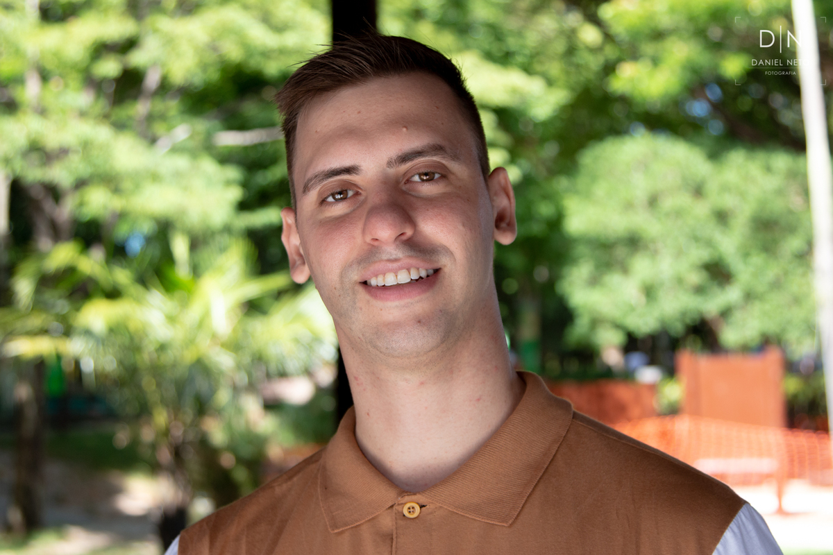 Ensaio de casal da Isabela e do Augusto, feita no Parque Botânico da Vale em Vitória (ES)