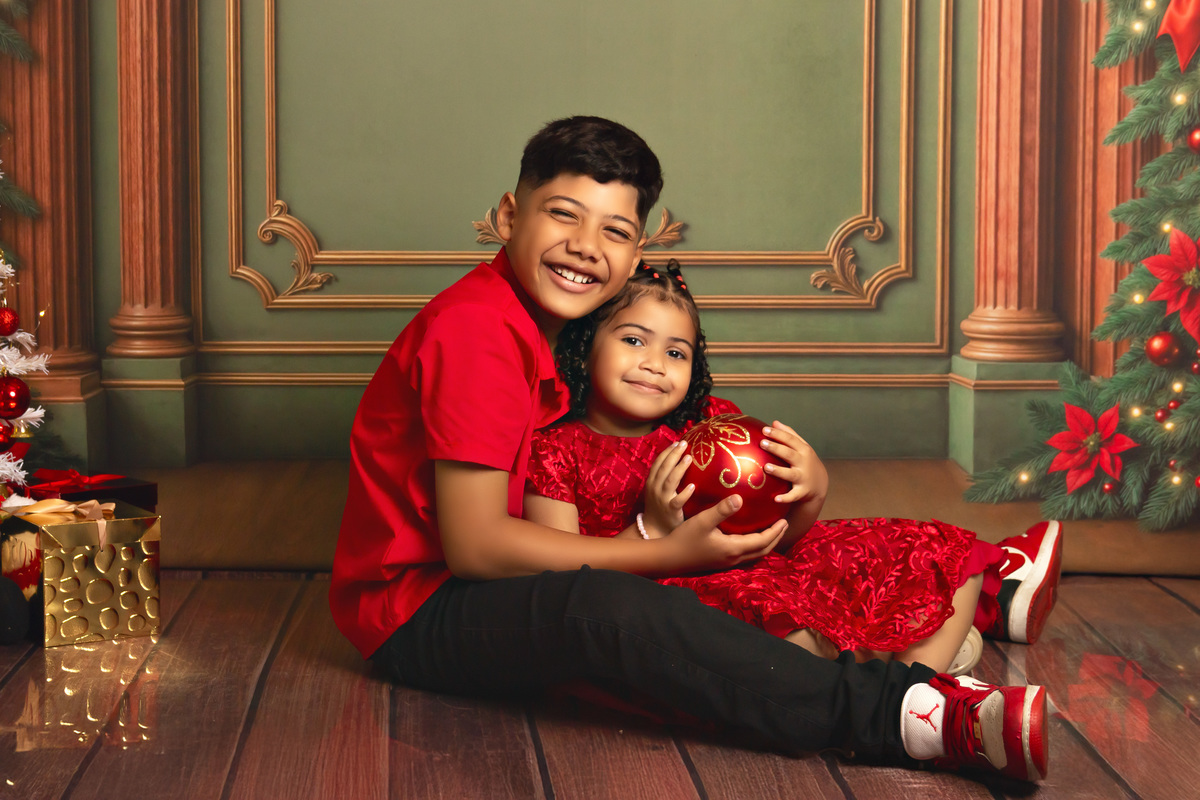 Cecília e Davi no Mundo Mágico de Natal