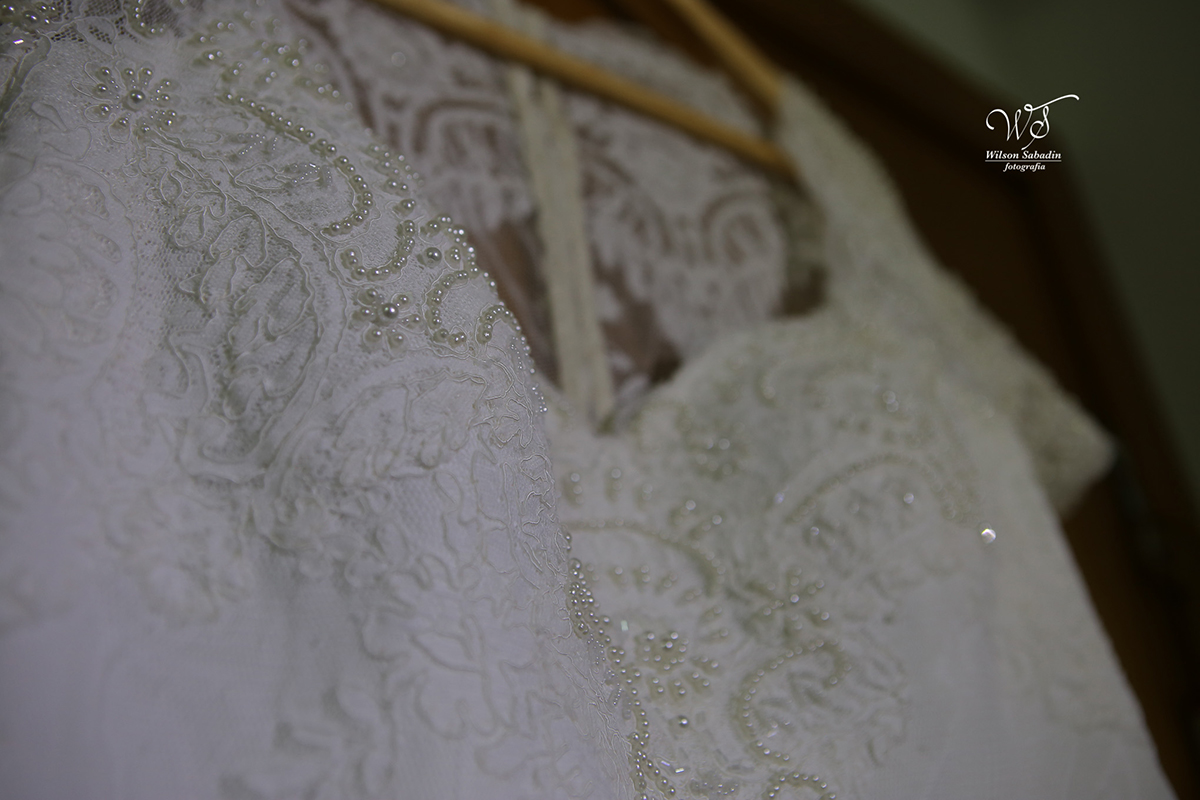 fotografia de casamento em Salvador Bahia, vestido de noiva com pérolas