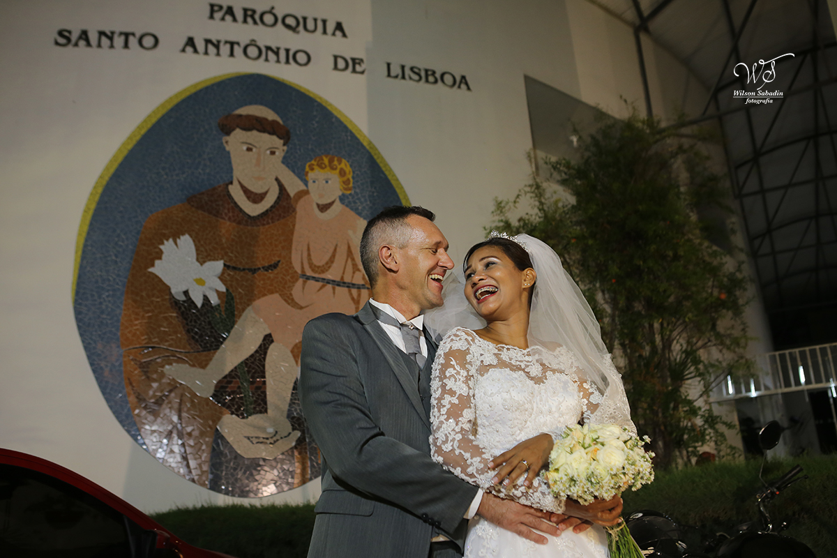 Fotografia de casamento, noivos, noiva, noivo, fotografia de noivos, sapato, perfume, cabelo,  fotografia de casal, vestido de noiva