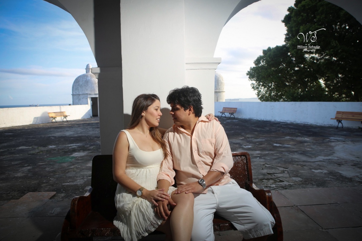 ensaio fotografico pré-casamento, noivos, noiva, noivo, praia da boa viagem, forte humaitá, fotografia de noivos