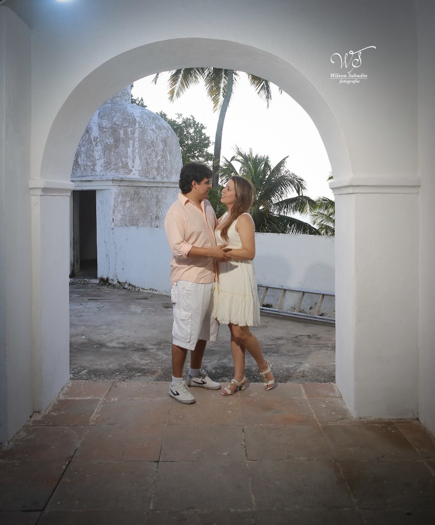 ensaio fotografico pré-casamento, noivos, noiva, noivo, praia da boa viagem, forte humaitá, fotografia de noivos