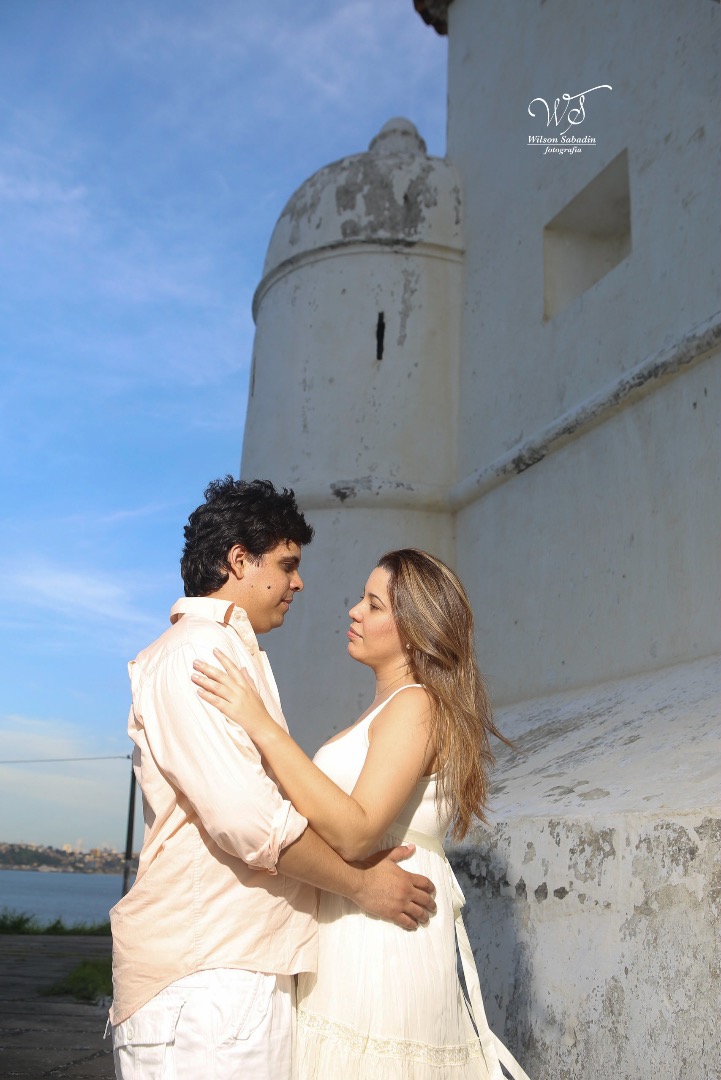 ensaio fotografico pré-casamento, noivos, noiva, noivo, praia da boa viagem, forte humaitá, fotografia de noivos