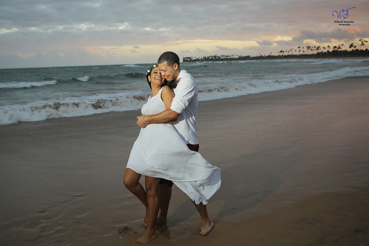 fotografia de casamento em Salvador Bahia, noivos dançando
