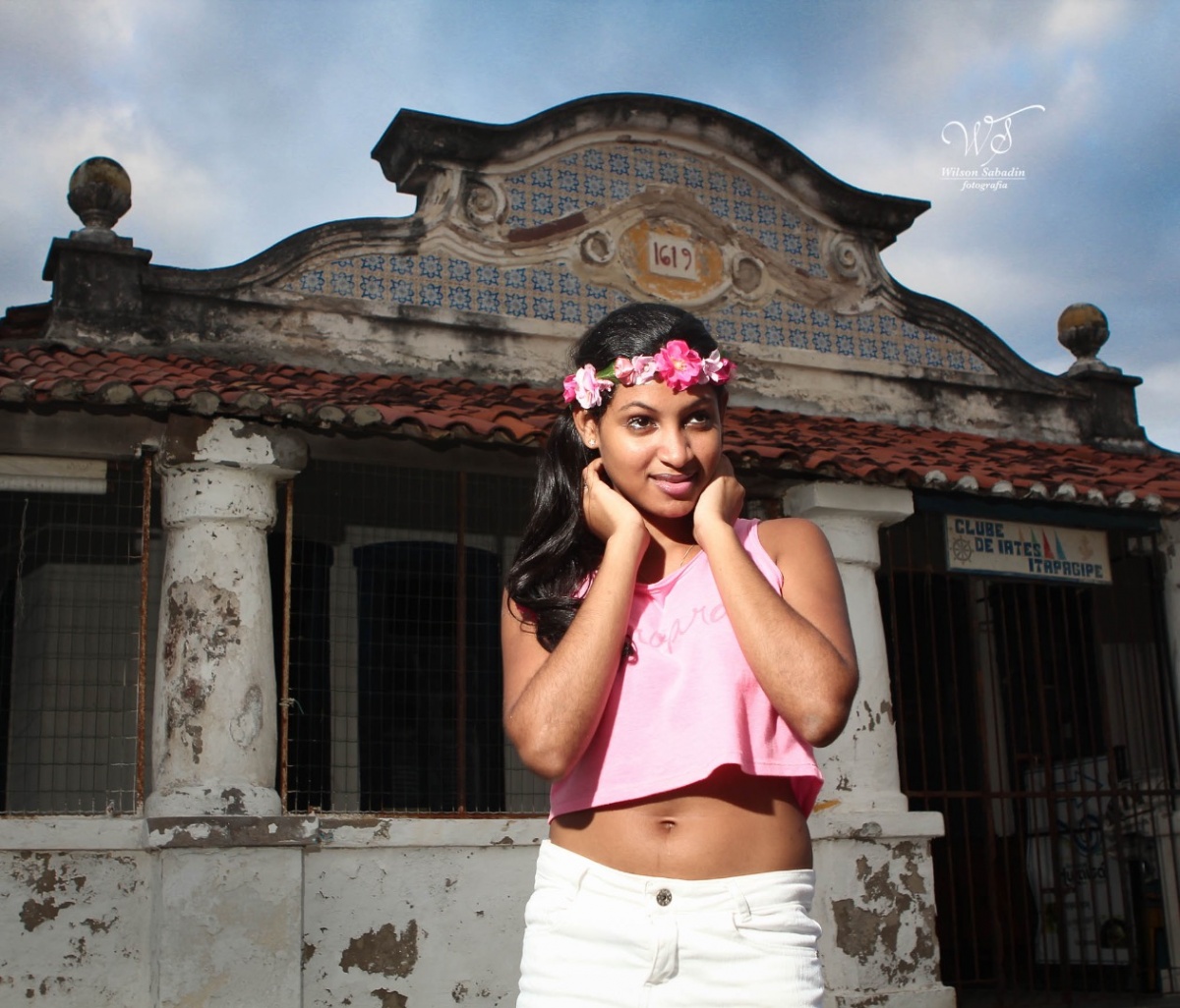 Fotografia de debutante em Salvador Ba, Fotografia de 15 anos em Salvador Ba, Fotografo de debutante em Salvador Ba, Fotografo de 15 anos em Salvador Ba, Debutante, 15 anos, menina, moça, mulher, flores, praia, coco, coqueiros, forte, fortaleza, historia,