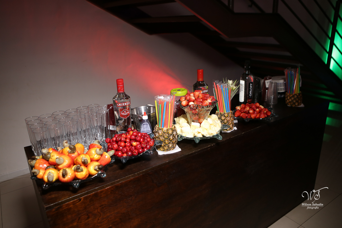 fotografia de 15 anos mesa de caipiroska