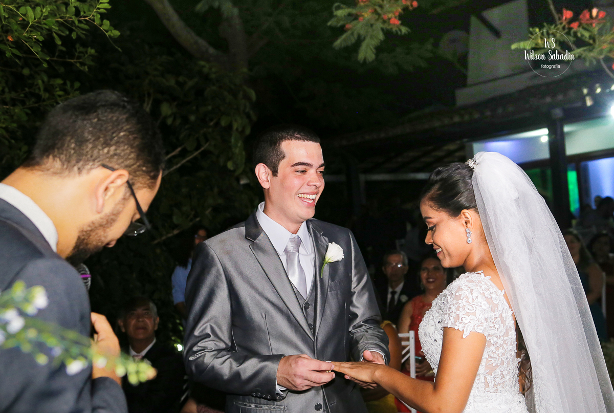 Wilson Sabadin fotografia casamento salvador Bahia, noivos trocando alianças