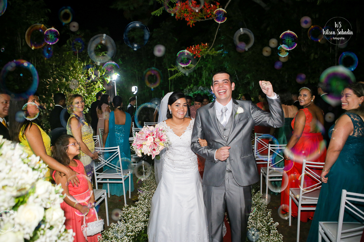 Wilson Sabadin fotografia casamento salvador Bahia, final da cerimonia saída dos noivos