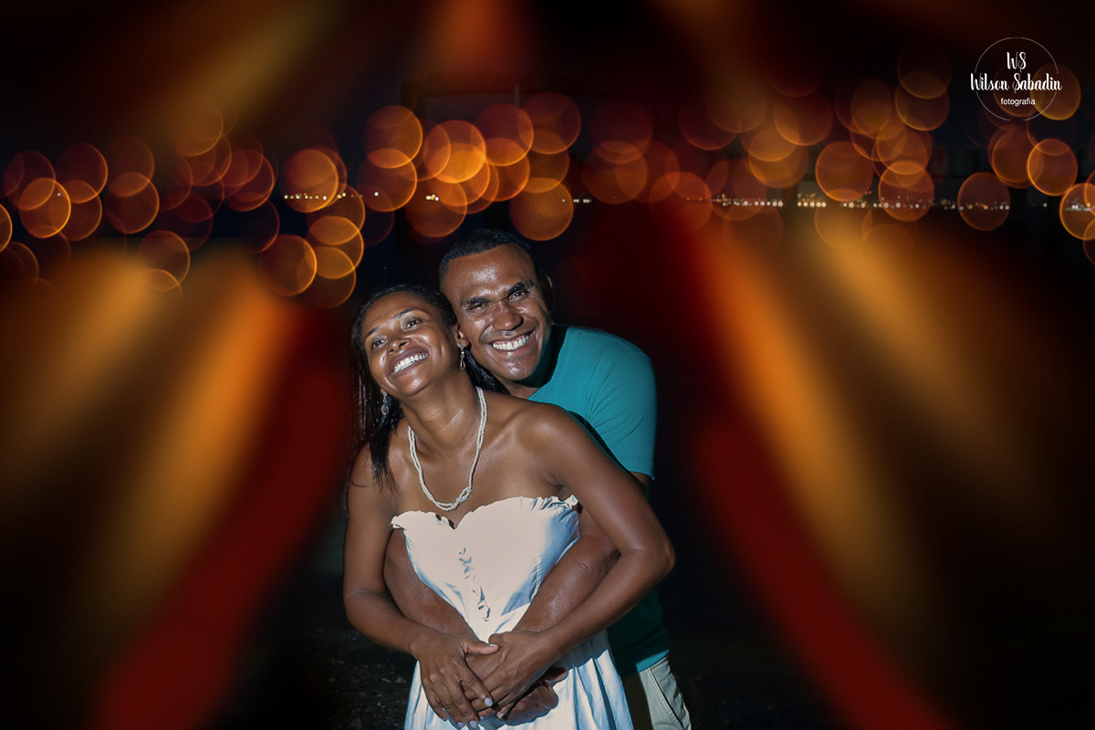 wilson Sabadin fotografia de casamento salvador bahía, inicio da noite com as luzes ao fundo