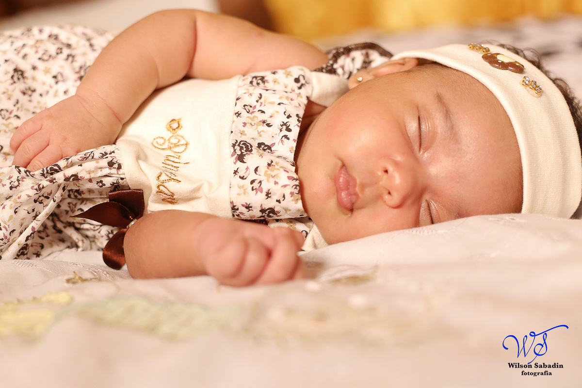 Fotografia de newborn em Salvador, detalhes do bebe de 23 dias
