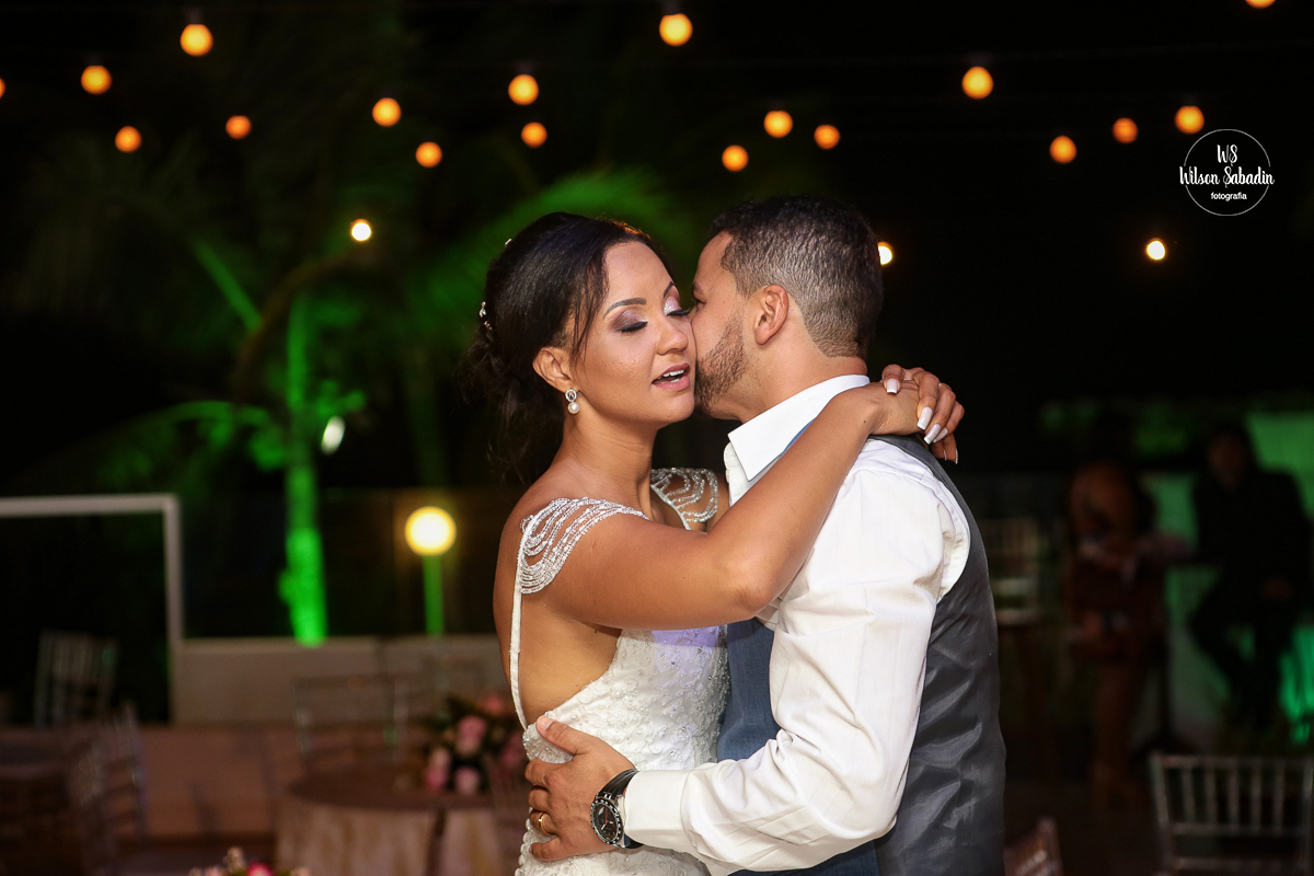 wilson Sabadin fotografia de casamento salvador bahía, casal abraçado 