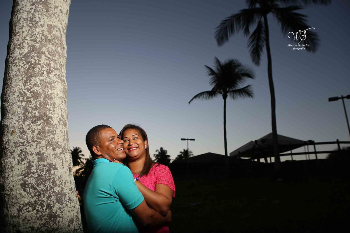 ensaio fotografico pré-casamento, noivos, noiva, noivo, fotografia de noivos, fotografia pré-wedding, pré wedding, ensaio fotografico no Parque do Pituaçu em Salvador Bahia