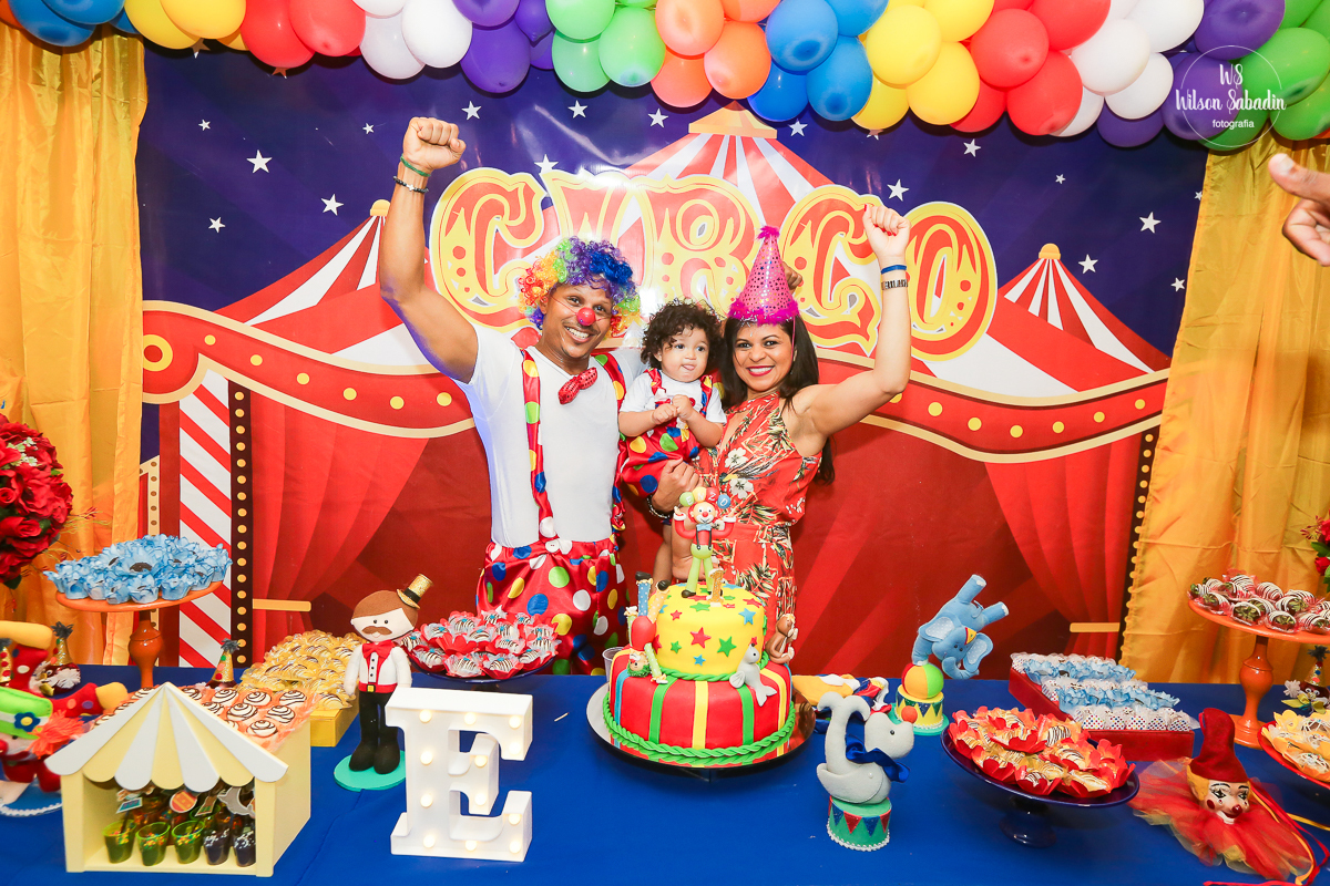 fotografia infantil salvador bahía o bebe fantasiado de palhaço festa