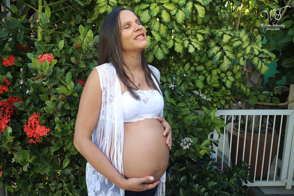 fotografia de gravidez, Fotografia Gestante em Salvador Ba, fotografo de gestante, mãe, gravidez, ensaio de gestante., enfrente ao jardim