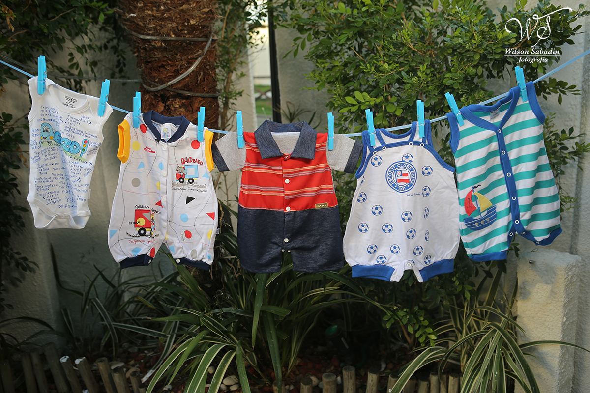 fotografia de gravidez, Fotografia Gestante em Salvador Ba, fotografo de gestante, mãe, gravidez, ensaio de gestante., roupas do bem pendurada