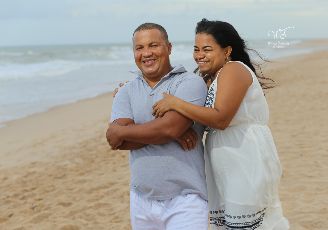 Fotografia de casamento, noivos, noiva, noivo, fotografia de noivos, sapato, perfume, cabelo,  fotografia de casal, ensaio de casal, pré casamento, pré wedding, noivos na praia
