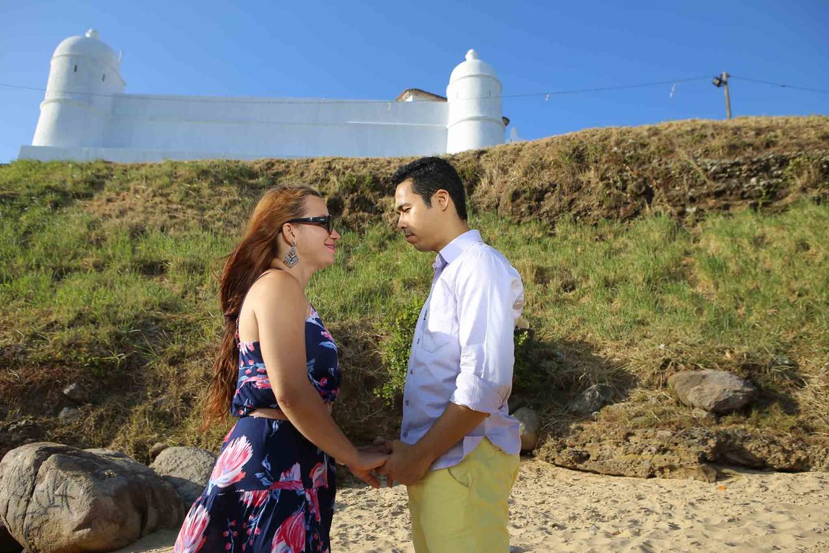 ensaio fotografico pré-casamento, noivos, noiva, noivo, praia da boa viagem, forte humaitá, fotografia de noivos, pré-wedding
